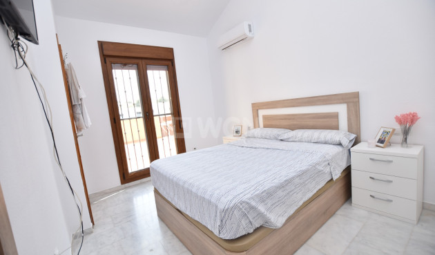 Odsprzedaż - Kamienica - Algorfa - Inland