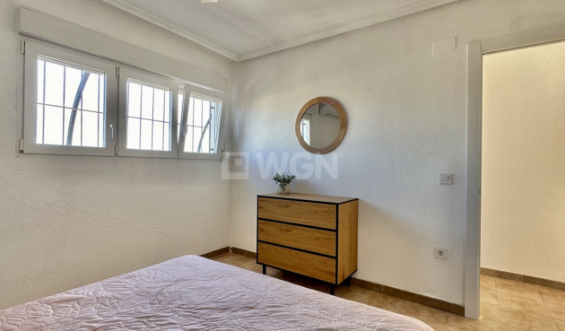 Odsprzedaż - Mieszkanie w bloku - Orihuela Costa - Costa Blanca