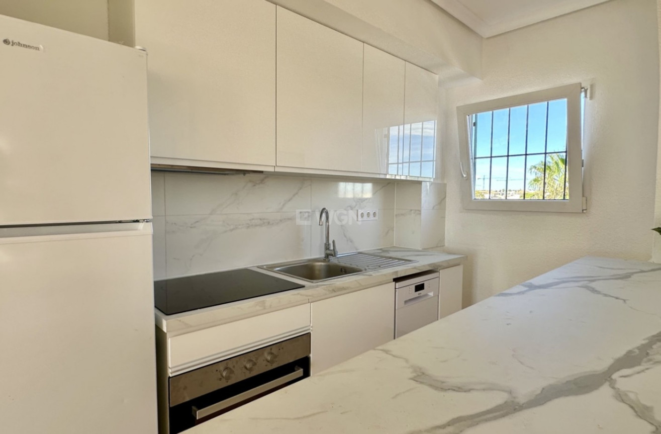 Odsprzedaż - Mieszkanie w bloku - Orihuela Costa - Costa Blanca