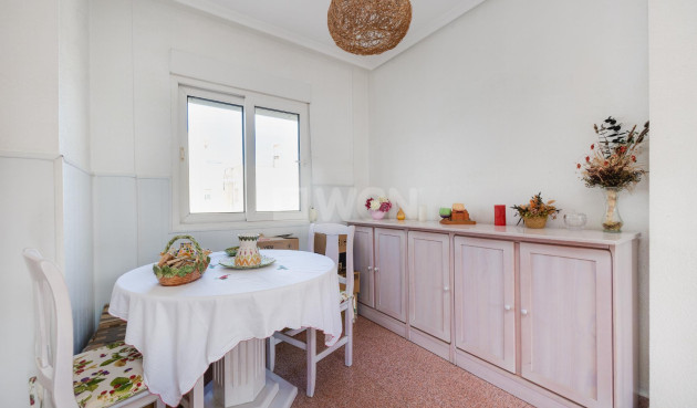 Resale - Apartment / flat - Torrevieja - Costa Blanca