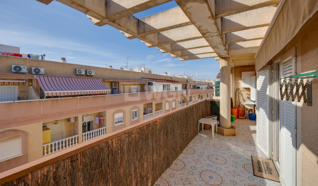 Resale - Apartment / flat - Torrevieja - Costa Blanca