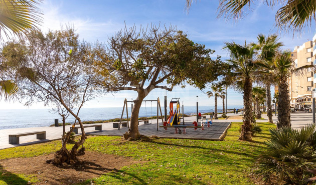 Resale - Apartment / flat - Torrevieja - Costa Blanca