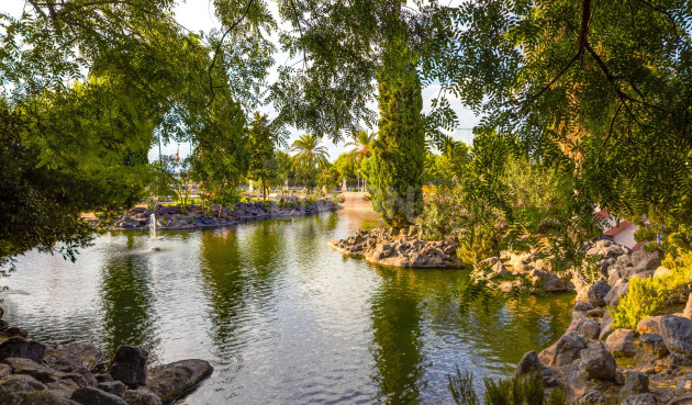 Resale - Apartment / flat - Torrevieja - Costa Blanca