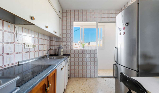 Odsprzedaż - Mieszkanie w bloku - Torrevieja - Costa Blanca