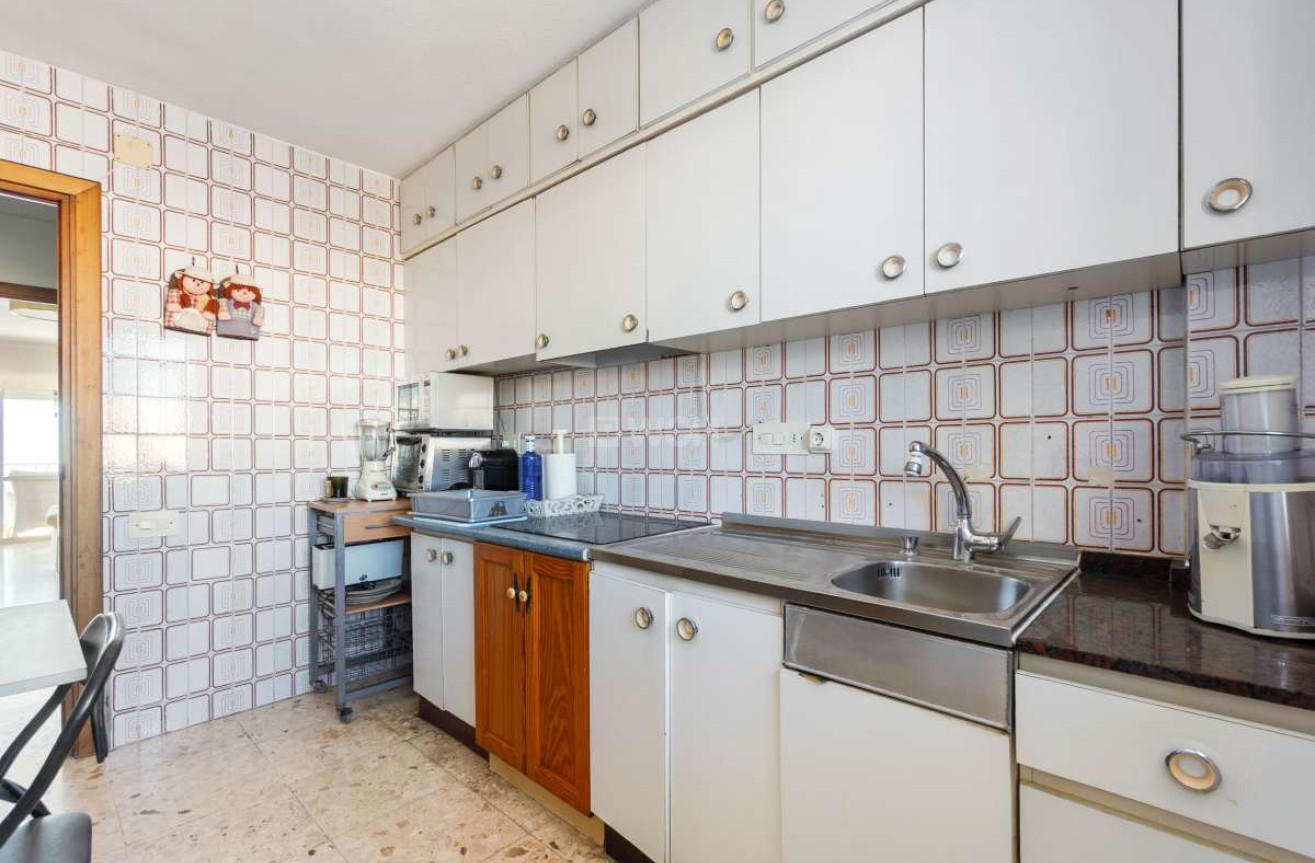 Odsprzedaż - Mieszkanie w bloku - Torrevieja - Costa Blanca