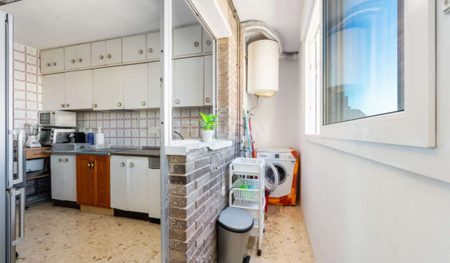 Odsprzedaż - Mieszkanie w bloku - Torrevieja - Costa Blanca