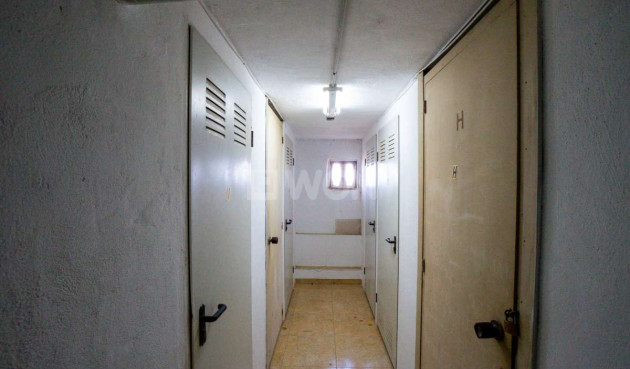 Odsprzedaż - Mieszkanie w bloku - Torrevieja - Costa Blanca