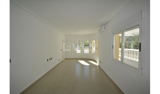 Resale - Villa - Algorfa - Inland