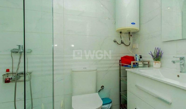 Odsprzedaż - Mieszkanie w bloku - Torrevieja - Aguas Nuevas 2