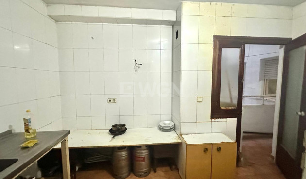 Odsprzedaż - Mieszkanie w bloku - Torrevieja - Playa del Cura