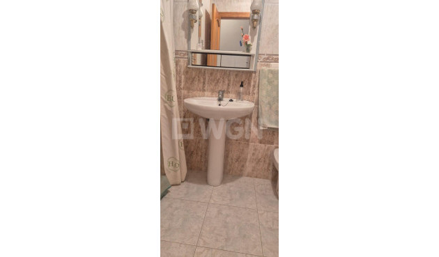 Resale - Apartment / flat - Torrevieja - La Mata