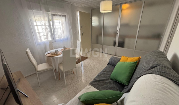 Wiederverkauf - Bungalow - Torrevieja - La Siesta - El Salado - Torreta