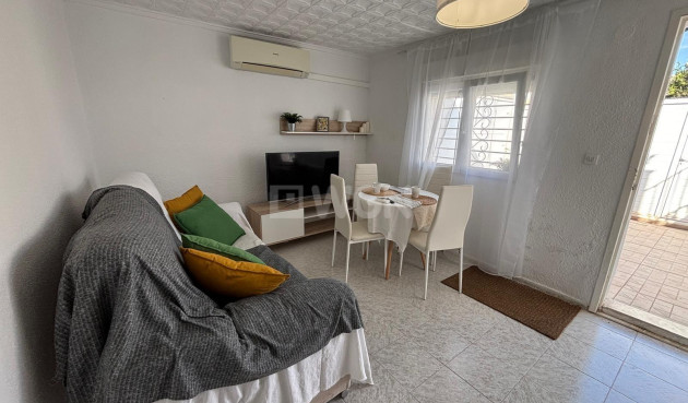 Wiederverkauf - Bungalow - Torrevieja - La Siesta - El Salado - Torreta