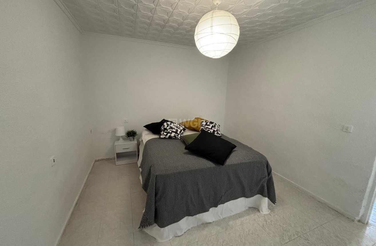 Wiederverkauf - Bungalow - Torrevieja - La Siesta - El Salado - Torreta