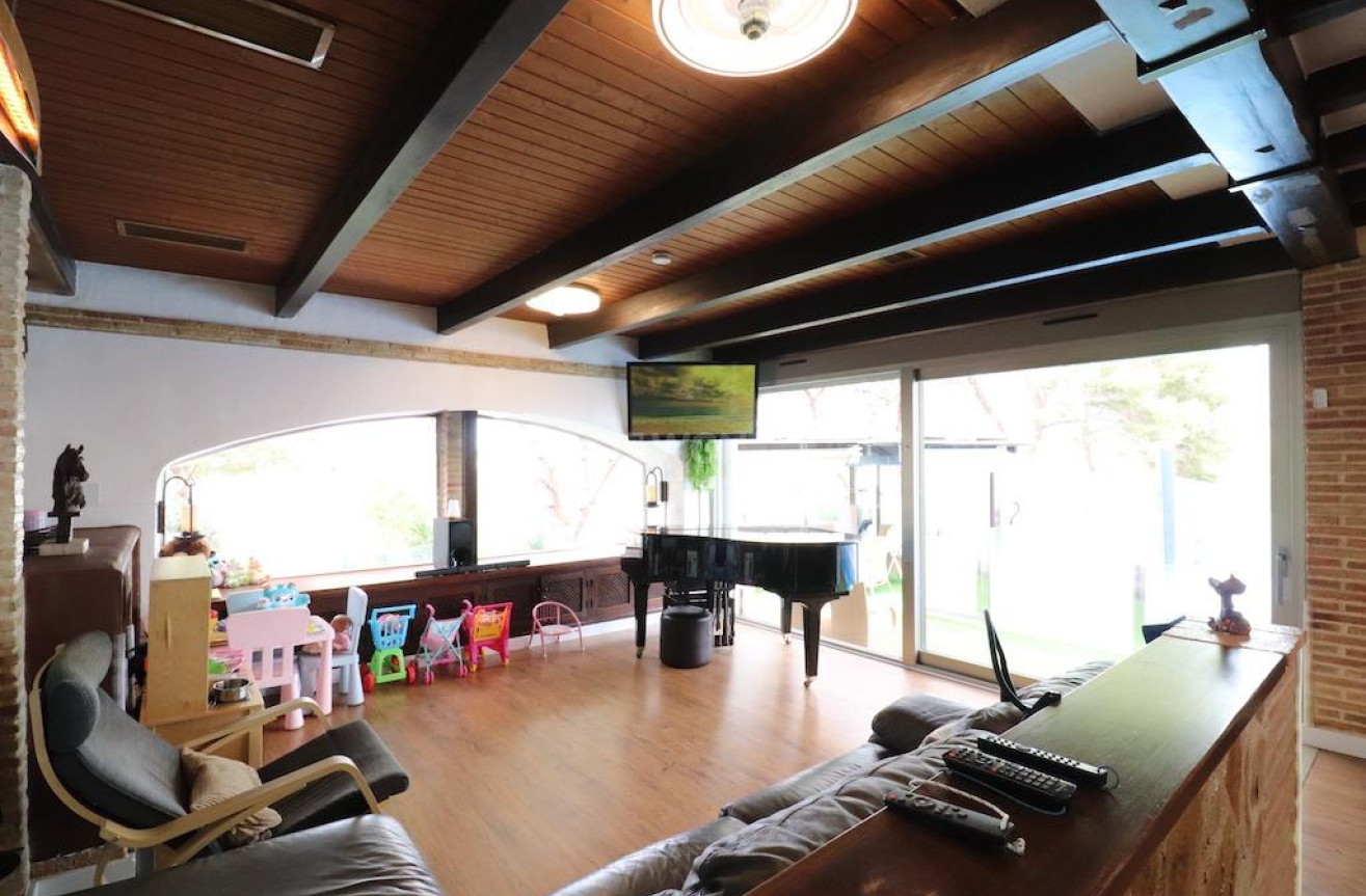 Resale - Villa - Orihuela Costa - Costa Blanca