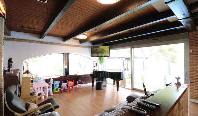 Resale - Villa - Orihuela Costa - Costa Blanca