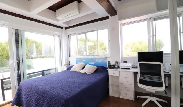 Resale - Villa - Orihuela Costa - Costa Blanca