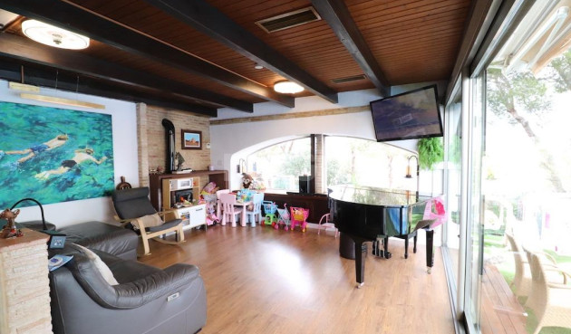 Resale - Villa - Orihuela Costa - Costa Blanca