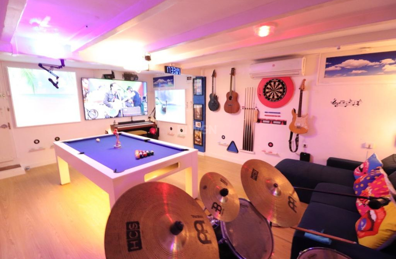 Resale - Villa - Orihuela Costa - Costa Blanca