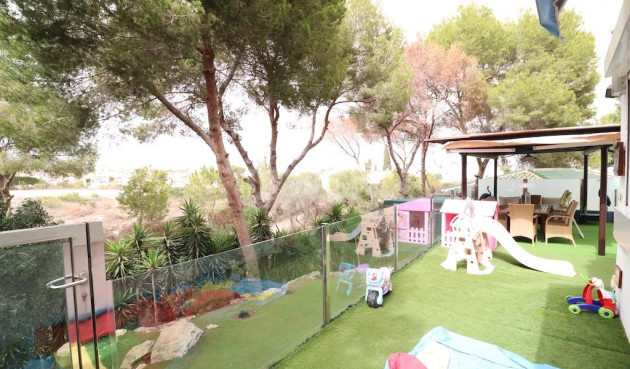 Resale - Villa - Orihuela Costa - Costa Blanca