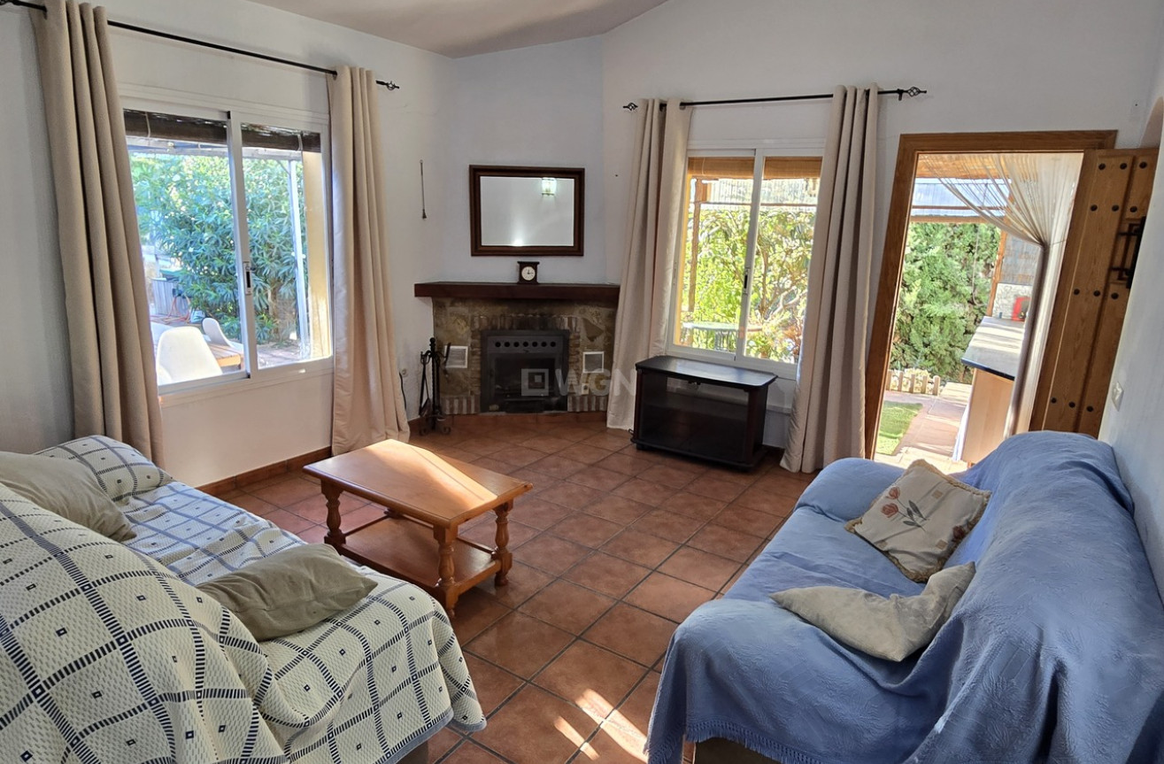 Resale - Villa - Vinuela - Inland