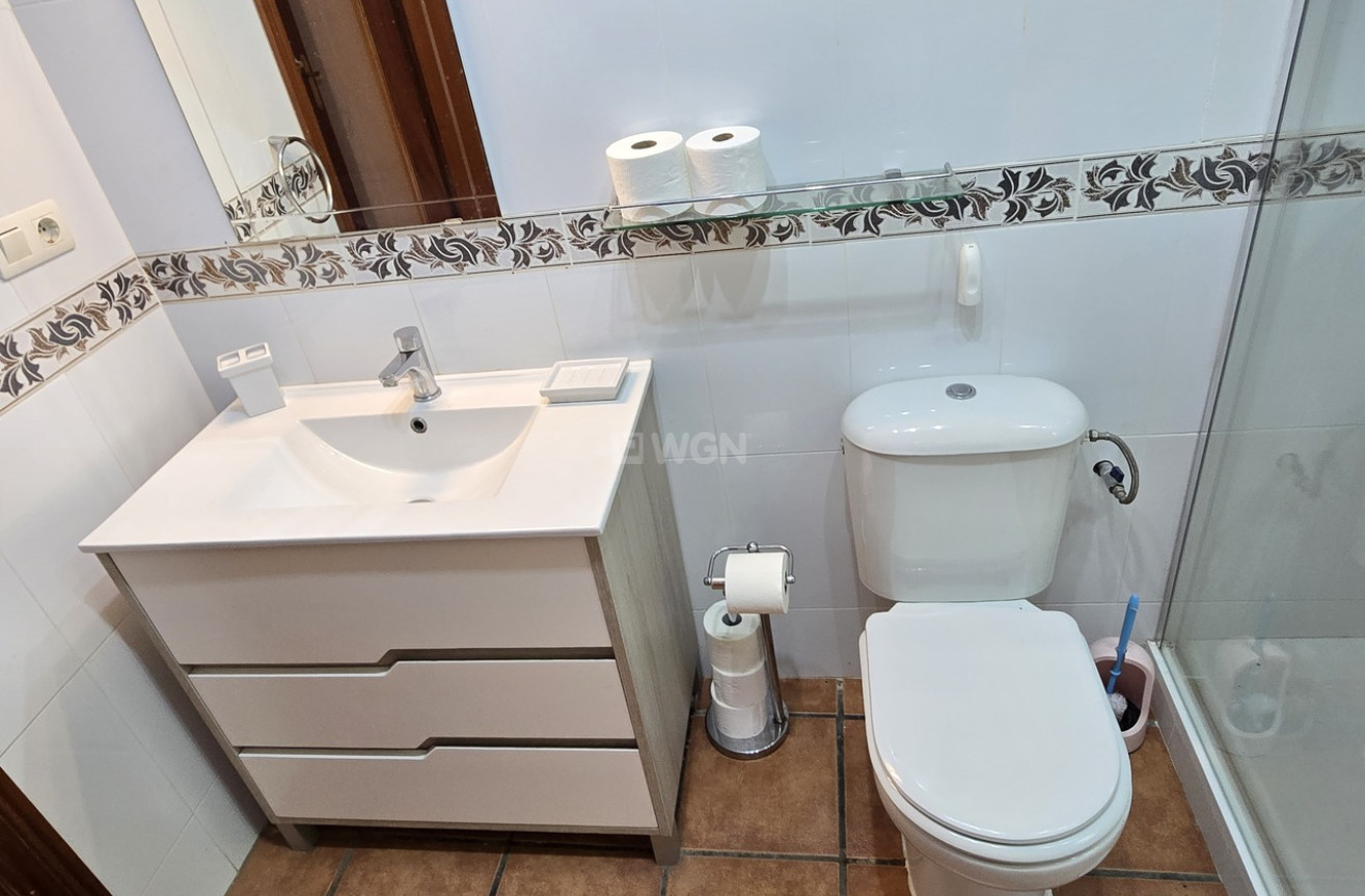 Resale - Villa - Vinuela - Inland