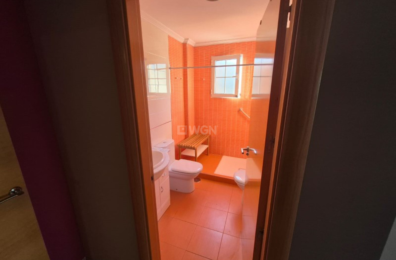 Odsprzedaż - Mieszkanie w bloku - Crevillent - Inland