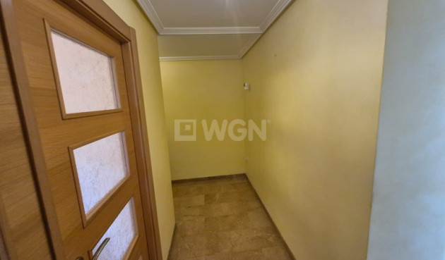 Odsprzedaż - Mieszkanie w bloku - Crevillent - Inland