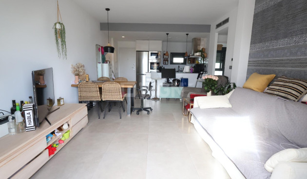 Resale - Bungalow - Pilar de la Horadada - Costa Blanca