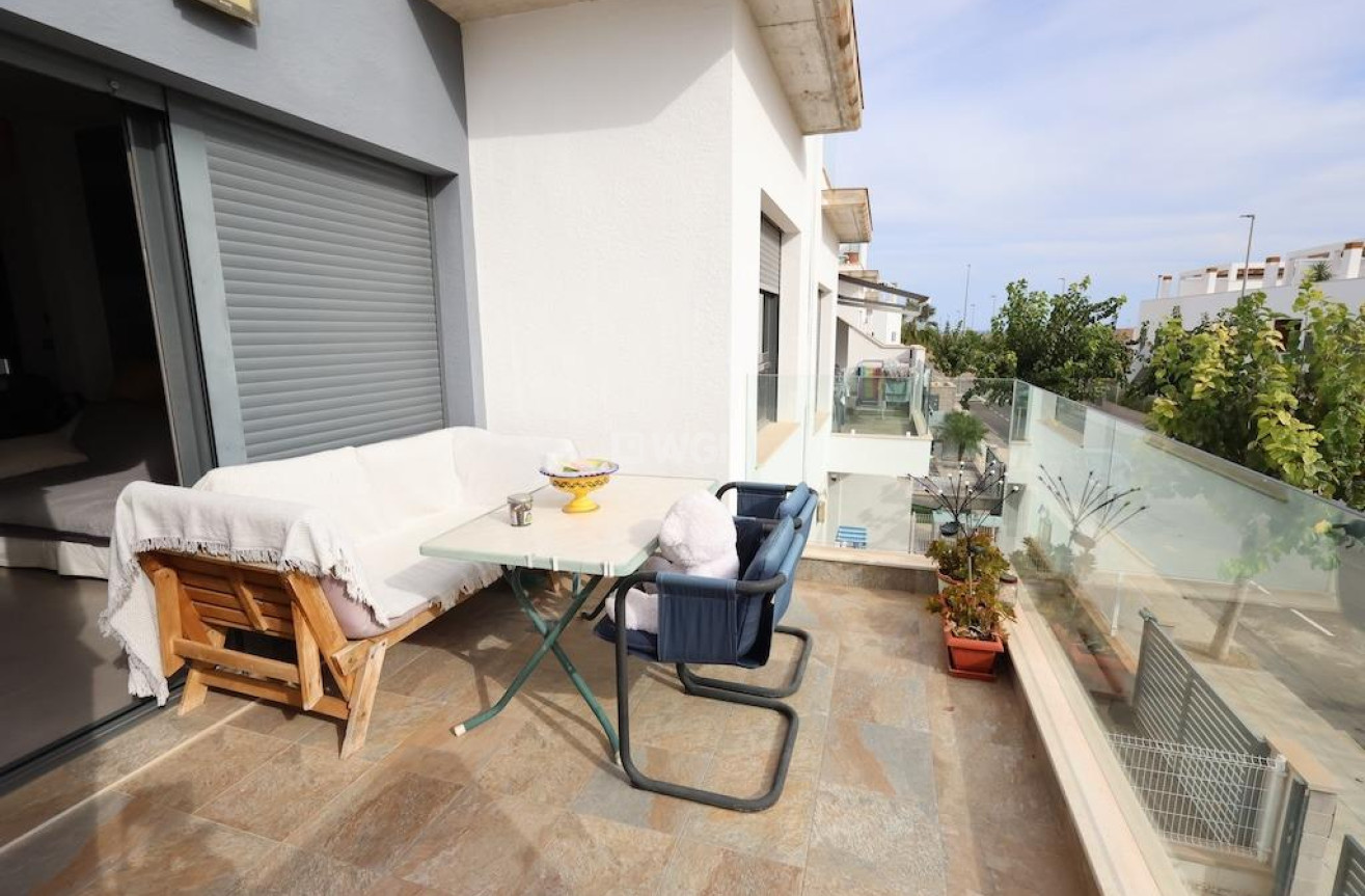 Resale - Bungalow - Pilar de la Horadada - Costa Blanca