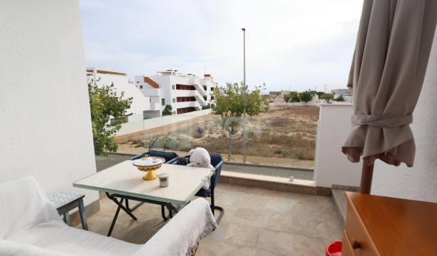 Resale - Bungalow - Pilar de la Horadada - Costa Blanca