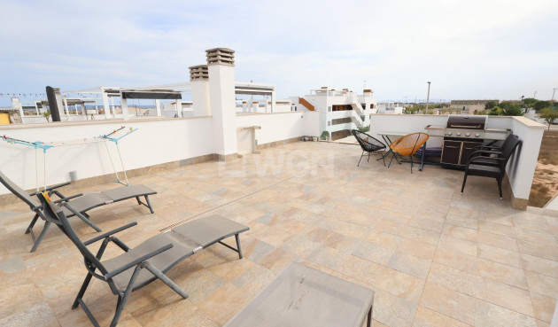 Resale - Bungalow - Pilar de la Horadada - Costa Blanca