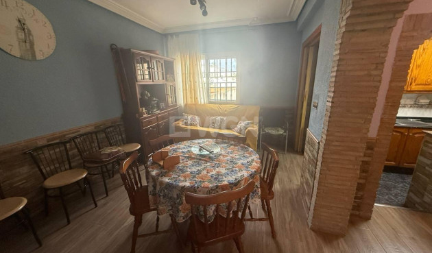 Odsprzedaż - Mieszkanie w bloku - San Pedro del Pinatar - -  -