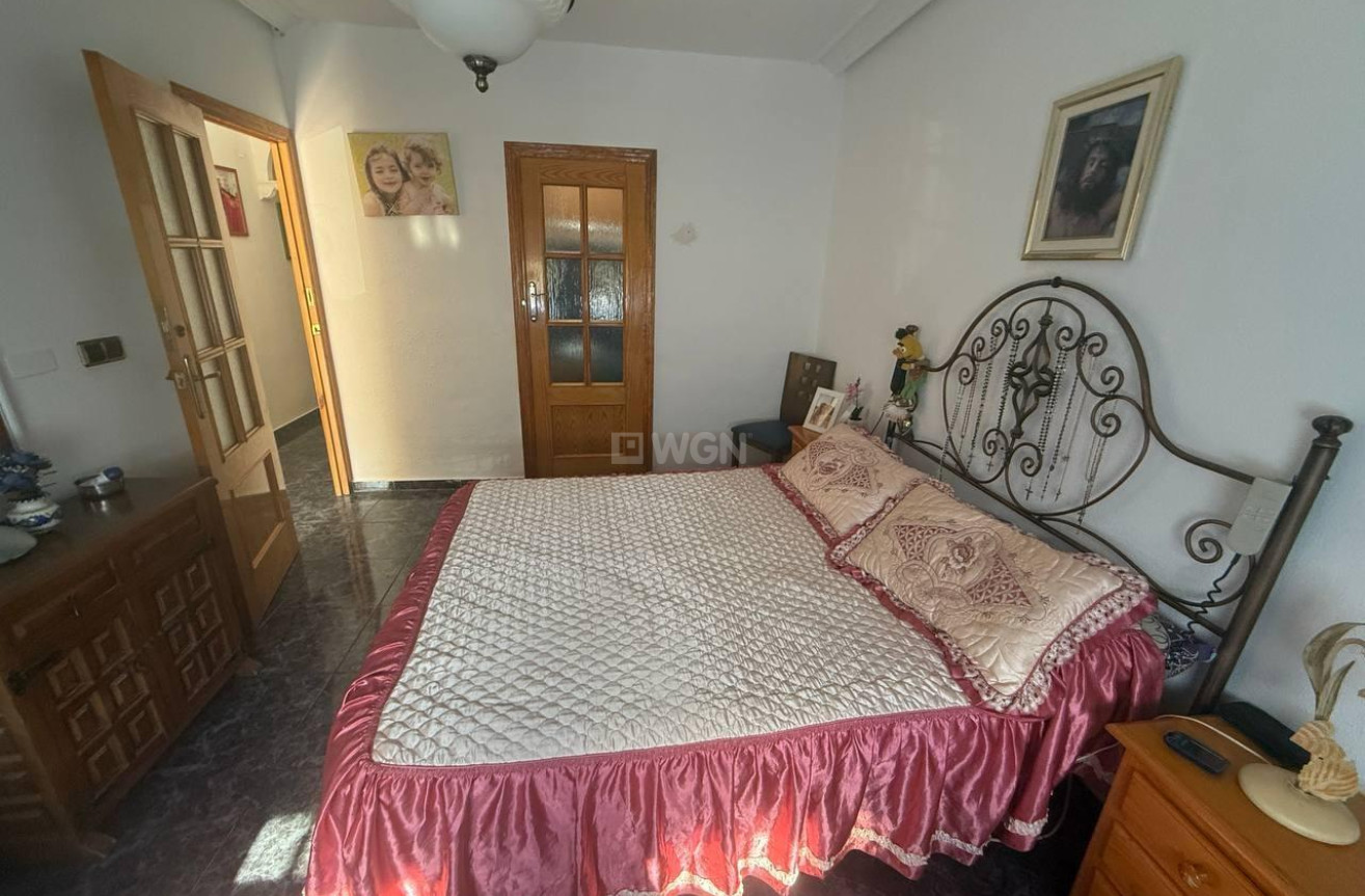 Odsprzedaż - Mieszkanie w bloku - San Pedro del Pinatar - -  -