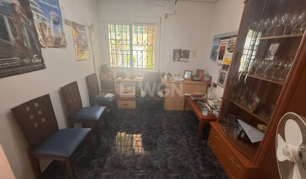 Odsprzedaż - Mieszkanie w bloku - San Pedro del Pinatar - -  -