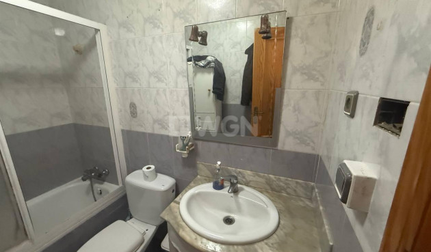 Odsprzedaż - Mieszkanie w bloku - San Pedro del Pinatar - -  -