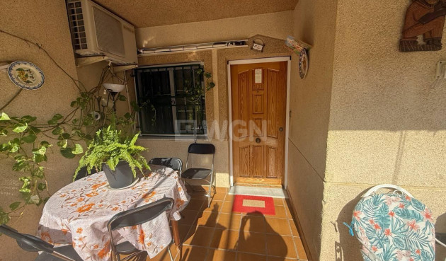 Odsprzedaż - Mieszkanie w bloku - San Pedro del Pinatar - -  -