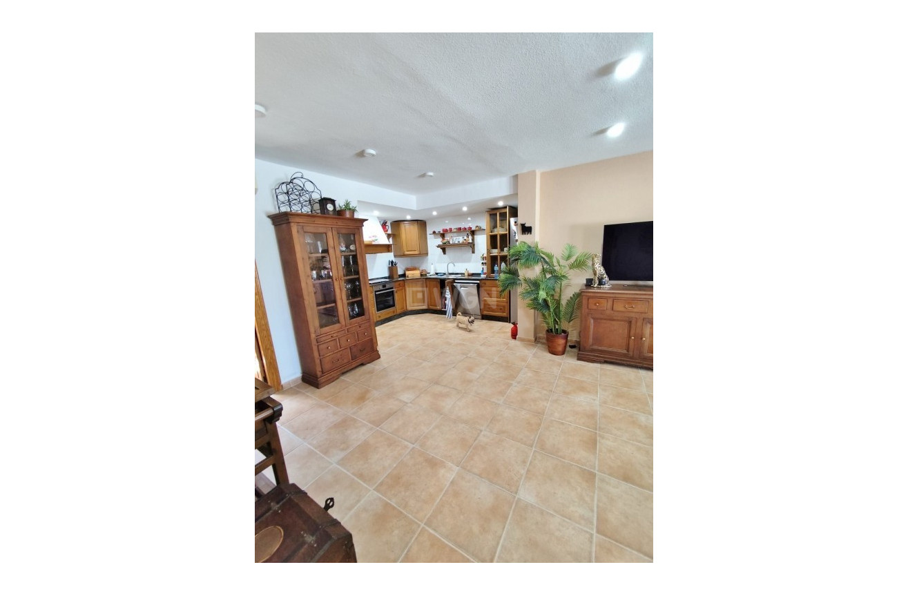 Reventa - Villa - San Miguel de Salinas - Inland