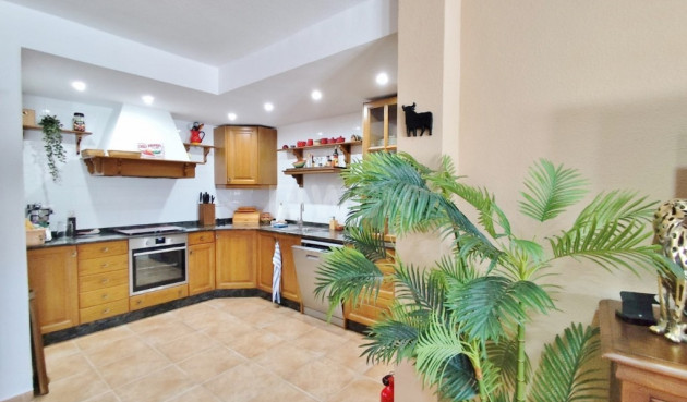 Reventa - Villa - San Miguel de Salinas - Inland