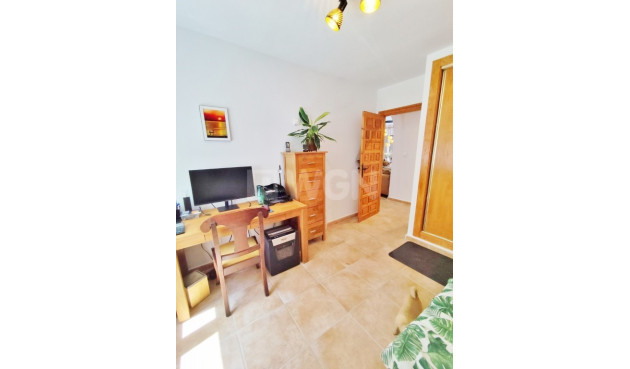 Reventa - Villa - San Miguel de Salinas - Inland