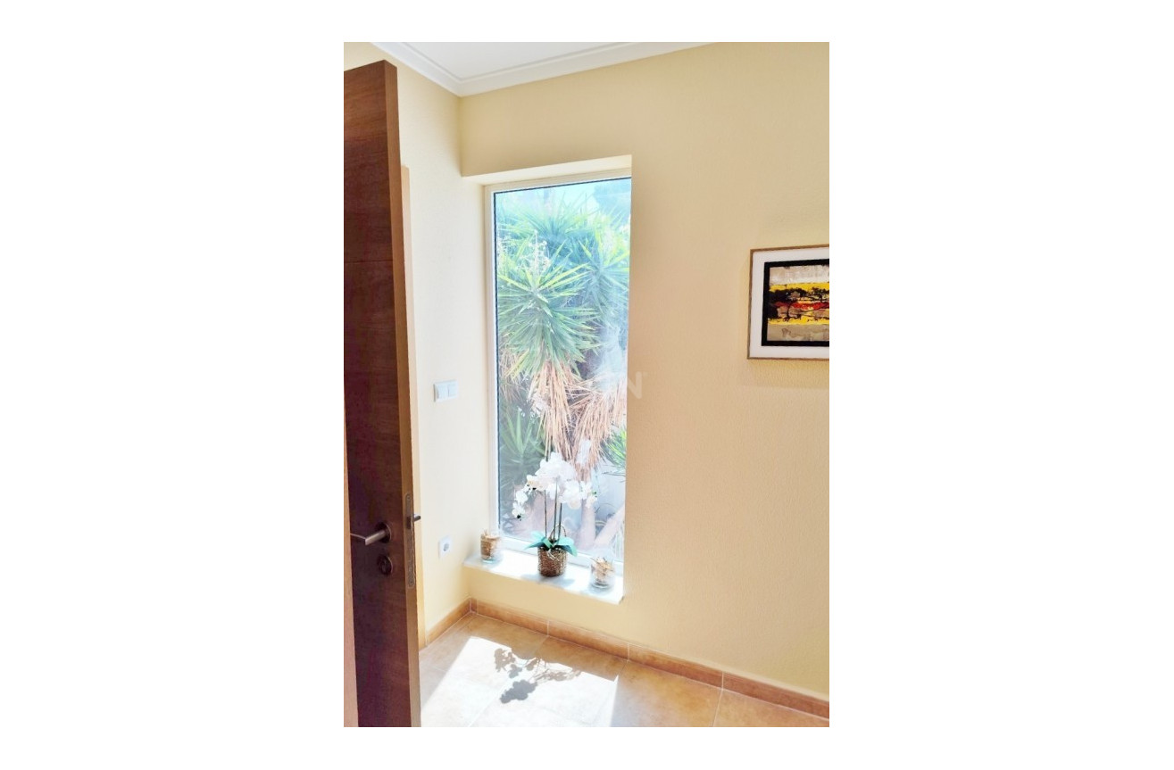 Reventa - Villa - San Miguel de Salinas - Inland