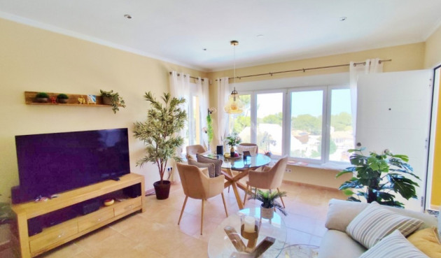 Reventa - Villa - San Miguel de Salinas - Inland