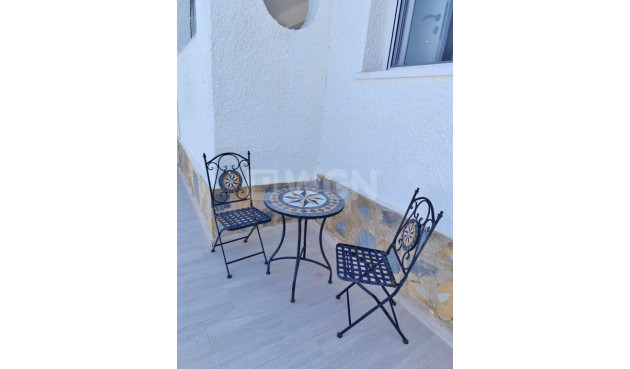 Reventa - Villa - San Miguel de Salinas - Inland