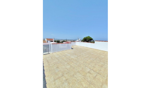 Reventa - Villa - San Miguel de Salinas - Inland