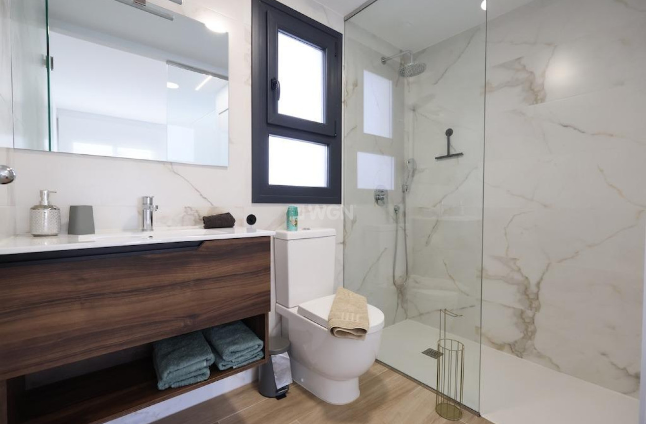 Odsprzedaż - Mieszkanie w bloku - Orihuela Costa - Costa Blanca