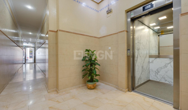 Resale - Penthouse - Torrevieja - Centro