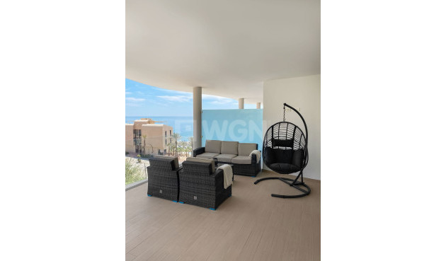 Odsprzedaż - Mieszkanie w bloku - Carvajal - Costa del Sol