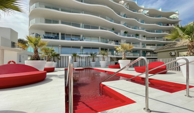 Odsprzedaż - Mieszkanie w bloku - Carvajal - Costa del Sol