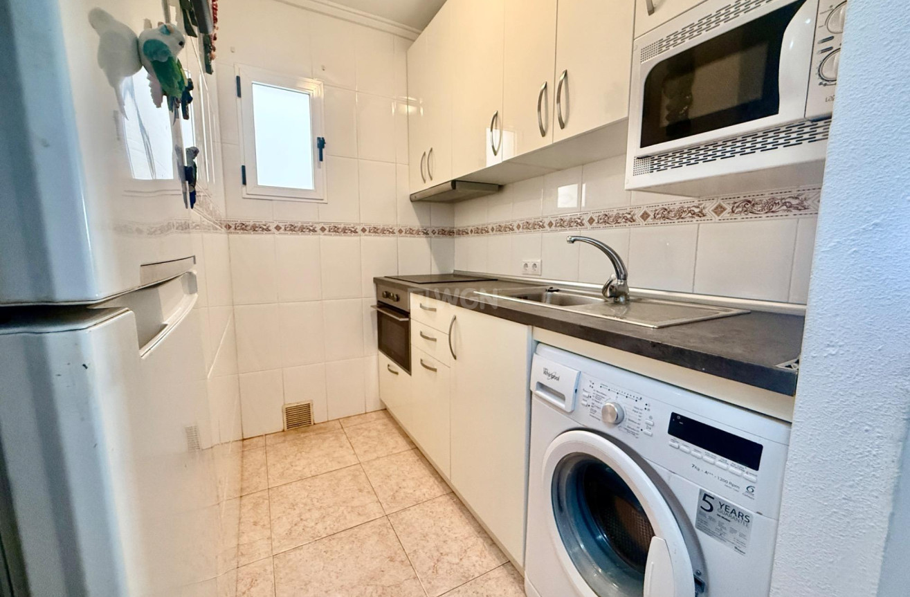 Reventa - Apartamento / piso - Torrevieja - PARQUE DE LAS NACIONES