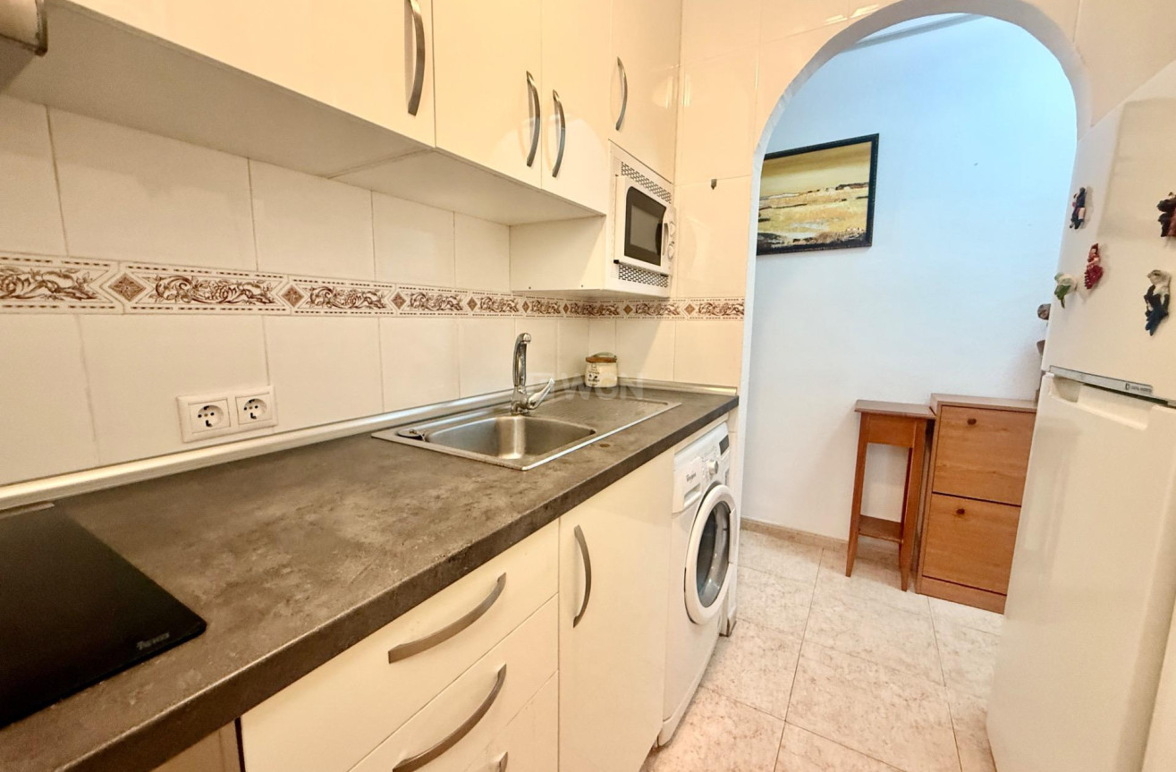 Reventa - Apartamento / piso - Torrevieja - PARQUE DE LAS NACIONES
